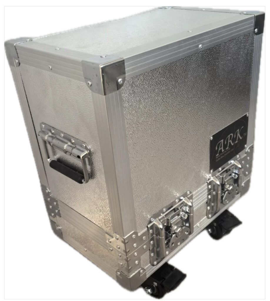 ARK amp case with Silver panels and a silver frame